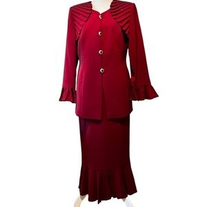 DONNA VINCI BEAUTIFUL MAROON MATCHING SKIRT AND SUIT JACKET SIZE 8